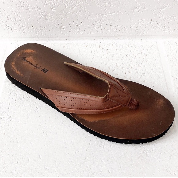American Eagle Mens Brown Flip Flops 